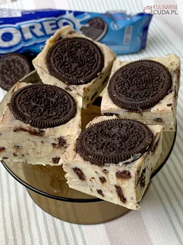 Blok czekoladowy z ciasteczkami oreo