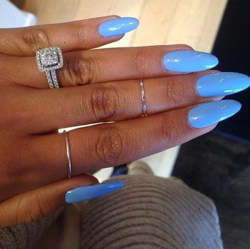 Szpony w kolorze baby blue