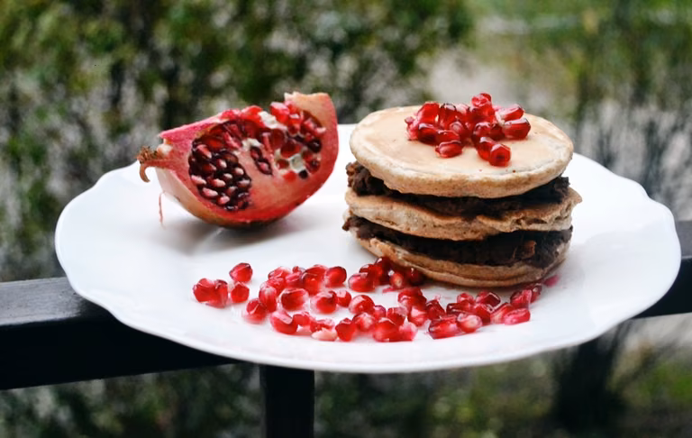Pancakes z kremem czekoladowym z ciecierzycy