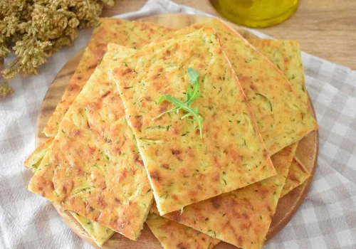 Włoski placek z cukinii - "Schiacciata di zucchine"
