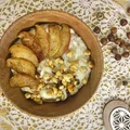 Kasza manna z chia i orzechami w miodzie