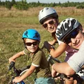 Idziesz z dzieckiem na rower? Musisz zawsze o tym pamiętać!
