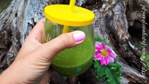 Smoothie z jarmużem