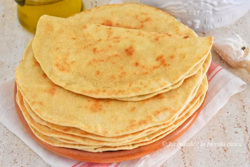 Włoska piadina romagnola – tradycyjny przepis