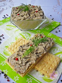 Pasta mięsna z kawiorem z bakłażana