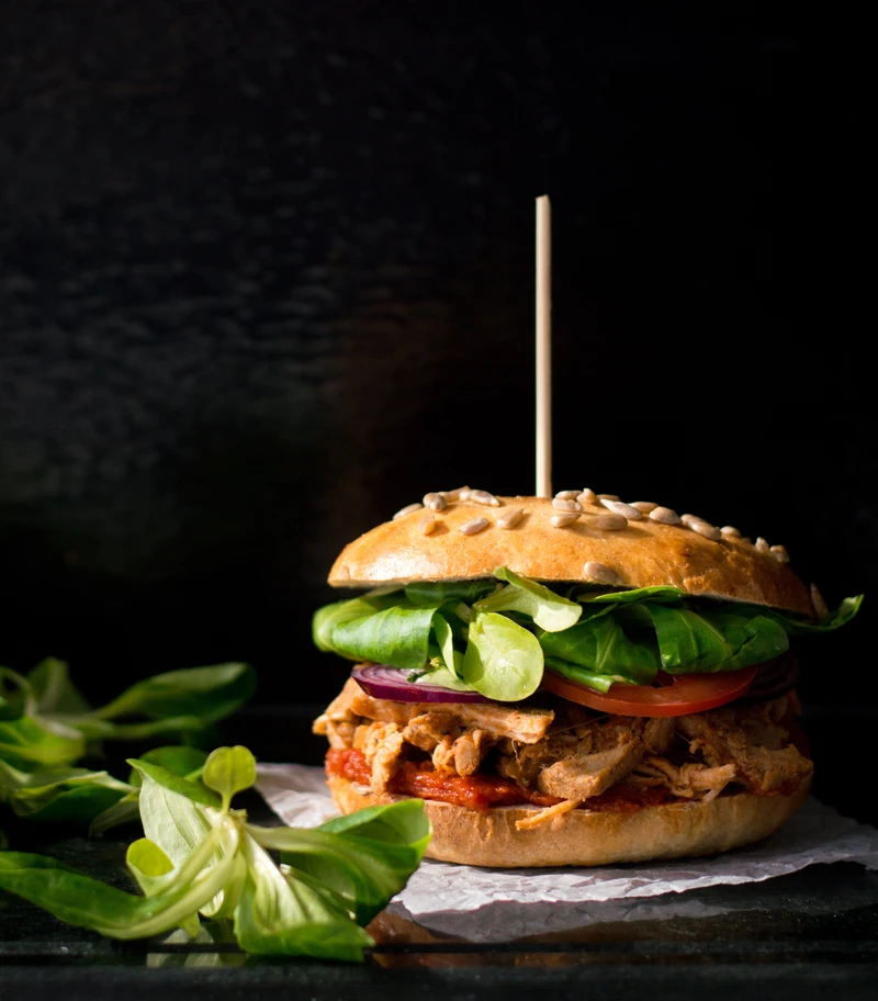 Burgery z rwaną wieprzowiną