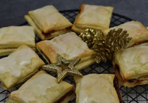 Poduszeczki z ciasta francuskiego