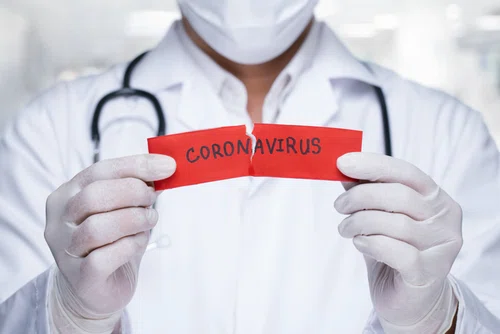 Prywatne testy na koronawirusa już dostępne. Gdzie i za ile można się zbadać?