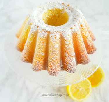 Babka cytrynowa