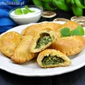 PIEROGI Z PIECA ZE SZPINAKIEM I RICOTTĄ