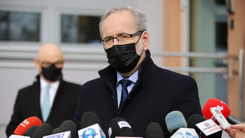 Skąd nagły rozwój pandemii w Polsce? Minister zdrowia wyjaśnia
