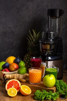 Wyciskarka wolnoobrotowa Midea – recenzja