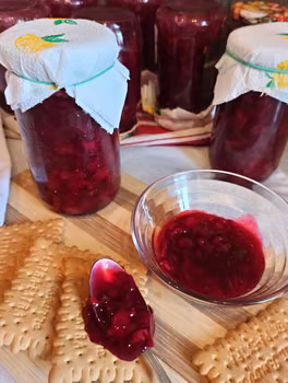 Frużelina wiśniowa do słoików