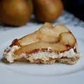 Jesienna Tarta z Gruszką i Kremem z Mascarpone
