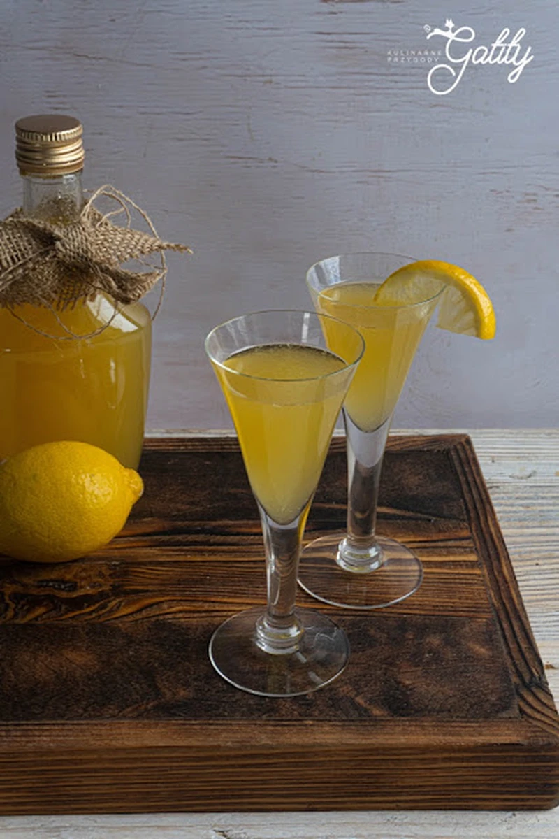 Limoncello, cytrynowy włoski likier