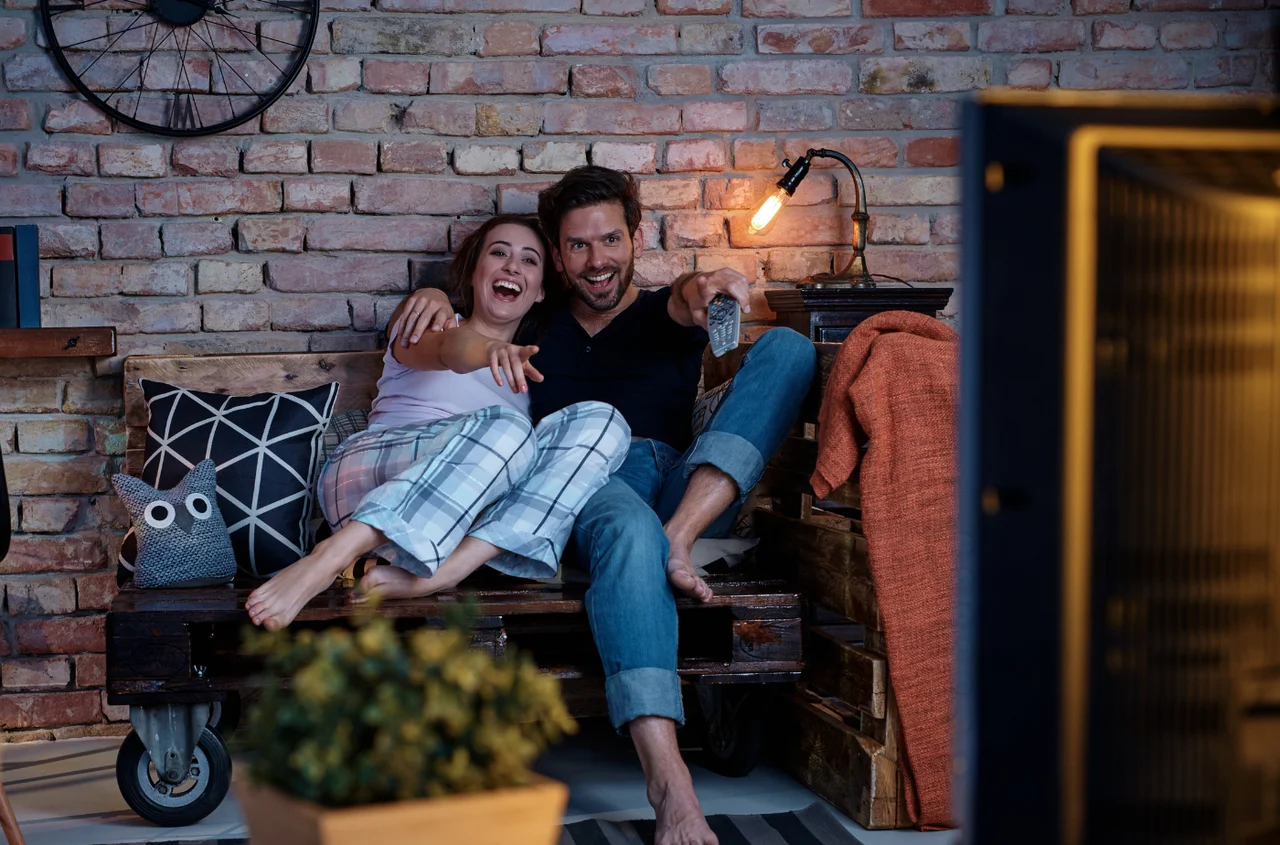 Polacy oglądają na potęgę, a krytycy miażdżą! Ten film podzielił widzów jak żaden inny!