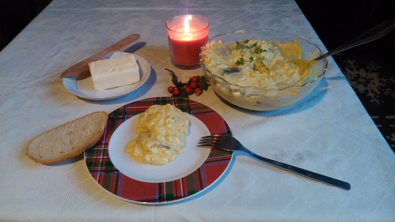 śledzie w sosie musztardowym