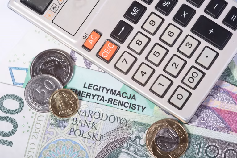 ZUS wypłaci 1200 złotych przez 3 lata! Nowe możliwości dla osób aktywnych zawodowo