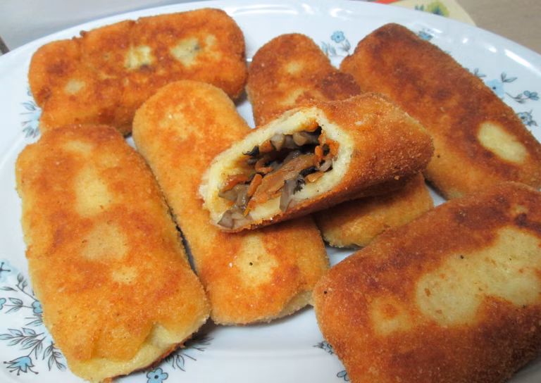 krokiety ziemniaczane z pieczarkami i marchewką, chrupiące, łatwe-farszynki +FILM