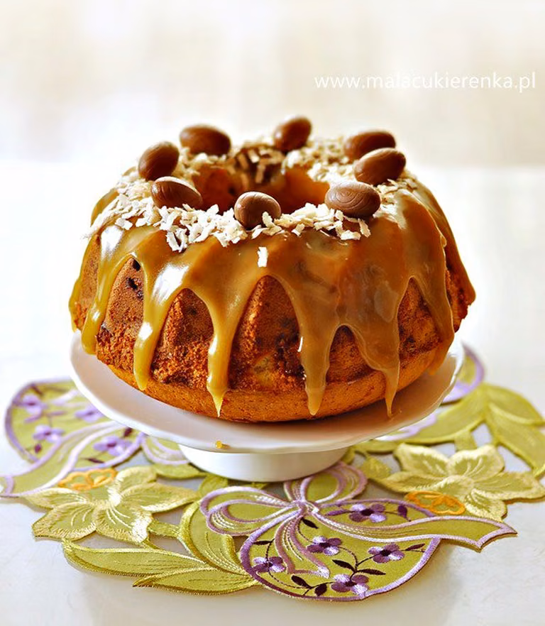 Babka krówkowa z ajerkoniakiem