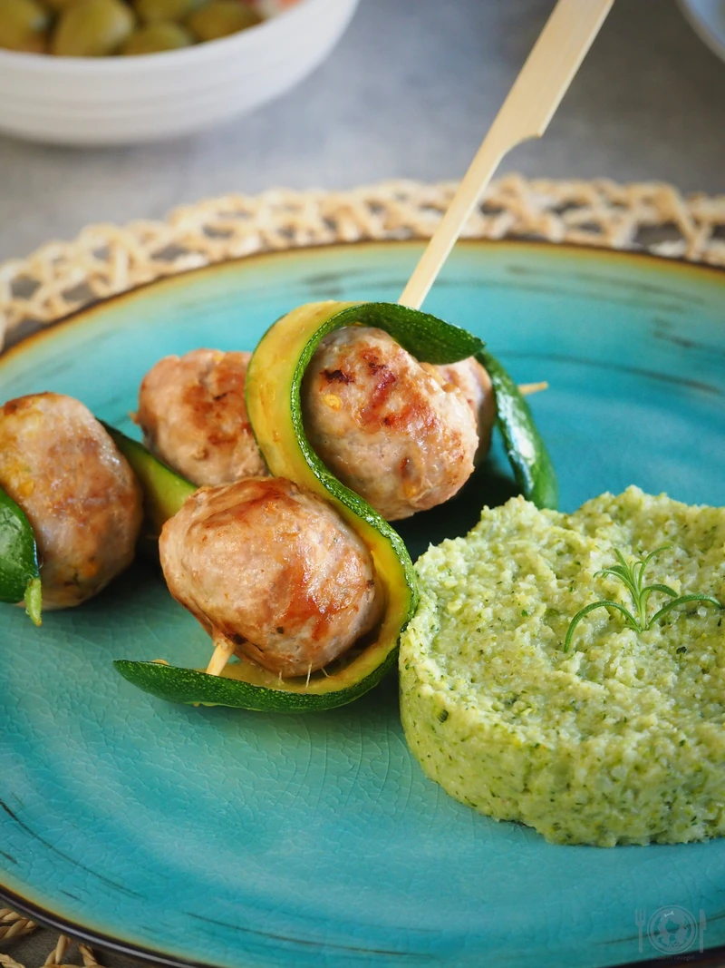 Keto drobiowe szaszłyki z cukinią (Paleo, LowCarb)