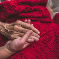 Światowy Dzień Opieki Paliatywnej i Hospicjów: Jak Pomoc i Zrozumieć