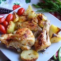 Kurczak pieczony z ziemniakami z piekarnika. Szybkie danie 2w1.