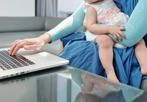 Złóż nowy wniosek o 800 plus tylko w tym terminie! Inaczej część świadczenia przepadnie