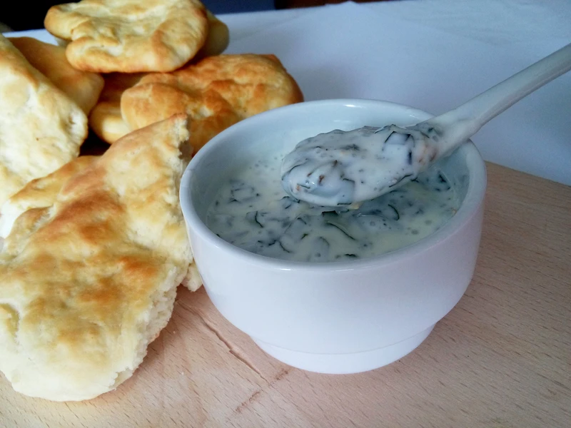 Dip miętowy – raita miętowa