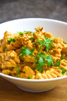 Wegański makaron z serem Mac&Cheese