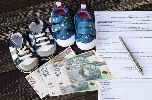 800 złotych na dziecko! Możliwe opóźnienia w wypłatach!