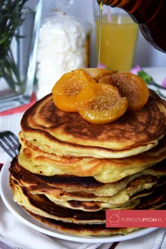 Najlepsze amerykańskie naleśniki z syropem klonowym