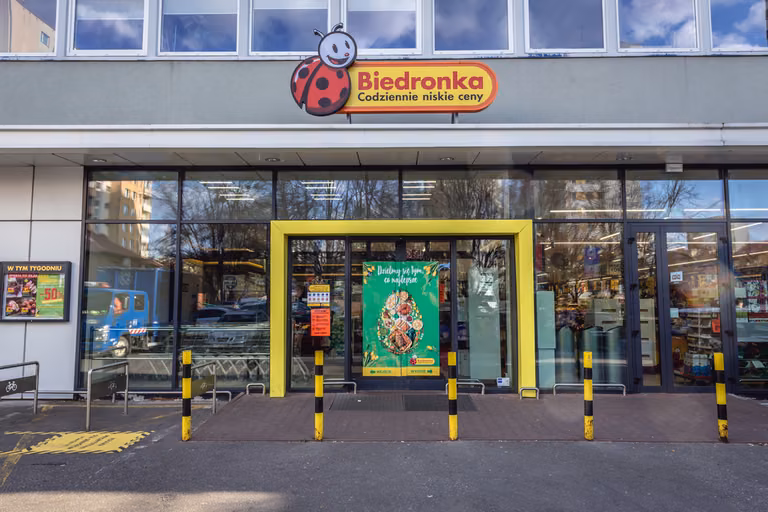 Ta rodzina od 225 lat zajmuje się rynkiem spożywczym. Kim jest właściciel Biedronki?
