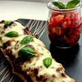 Cukinia z bardzo aromatycznym , mięsnym farszem