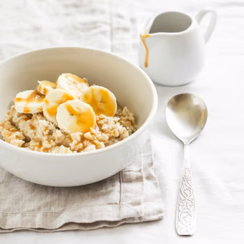 Owsianka z bananem bez glutenu wg diety paleo