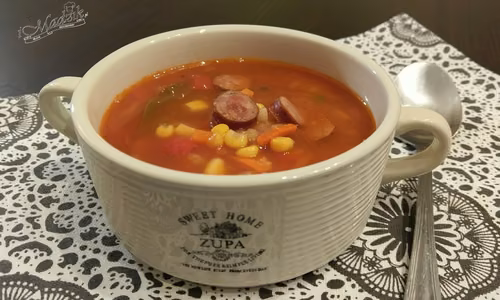 Zupa paprykowa z kabanosem