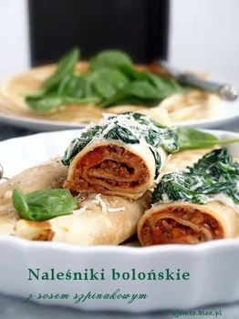 Naleśniki bolońskie z sosem szpinakowym