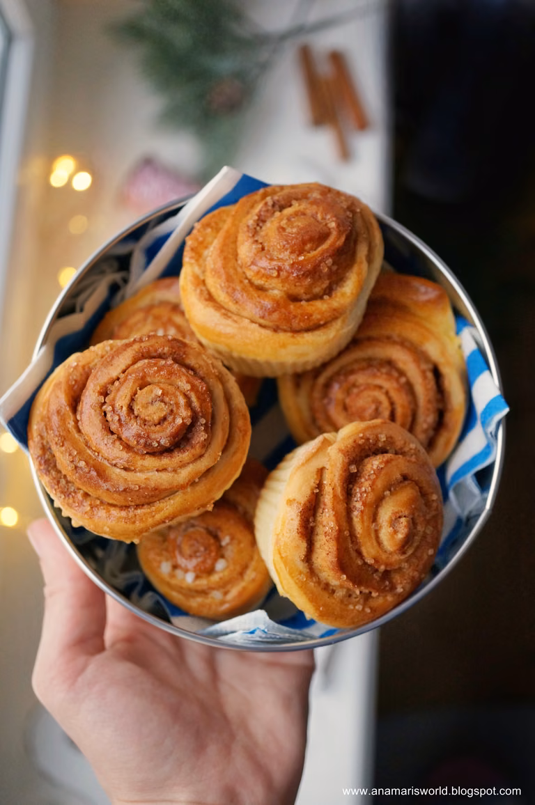 Kanelbullar czyli bułeczki cynamonowe