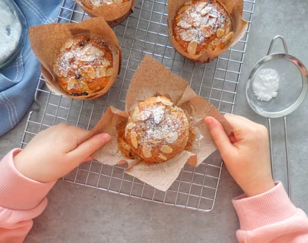 Muffiny z bananami i czekoladą, bez masła i jajek