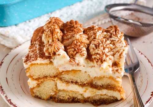 Potrzebujesz jedynie 6 podstawowych składników!  Delikatne tiramisu z kawą i likierem ( BEZ PIECZENIA)!