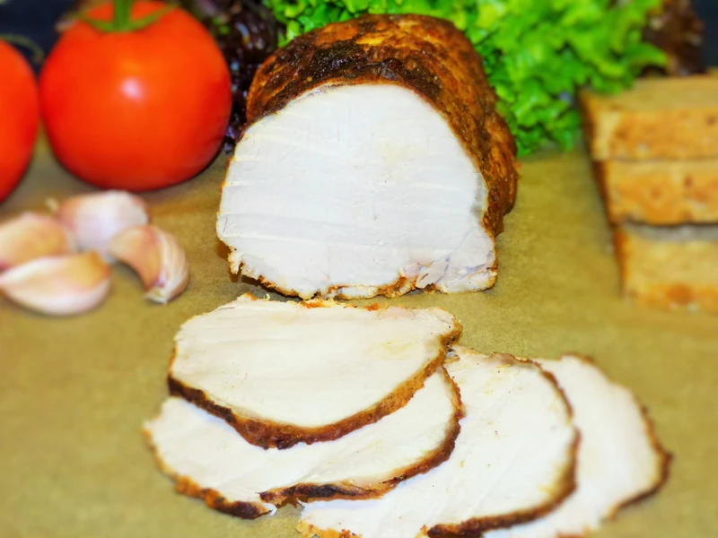 Domowa wędlina z pieczonego schabu