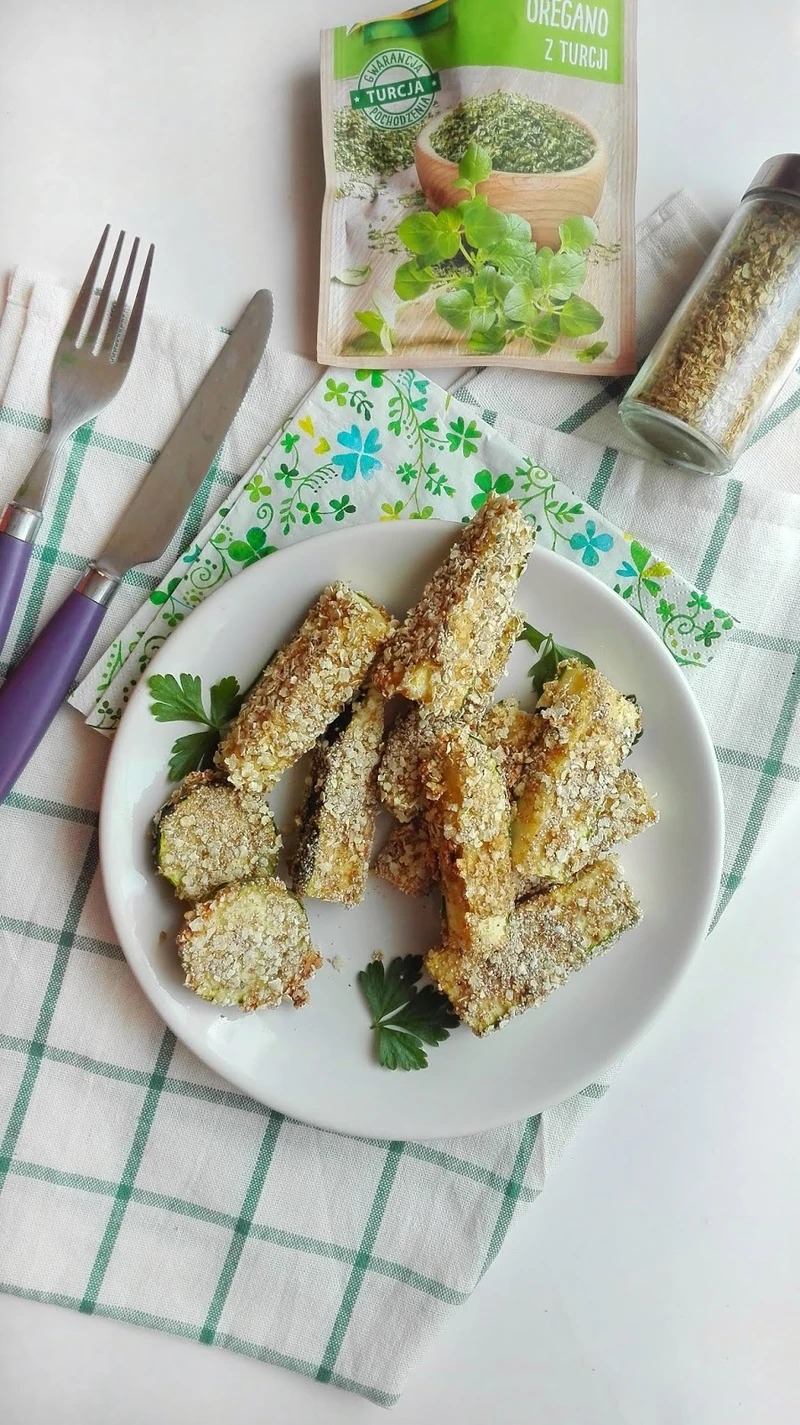 Zdrowe "nuggetsy" z cukinii