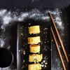 Dietetyczne Roladki omletowe alla Sushi z łososiem i sezamem