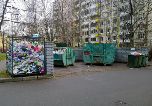 Kontrolują kosze na śmieci w całej Polsce! Sypią się mandaty i podwyżki opłat o kilkaset złotych