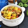 GARNEK CHŁOPSKI Z MŁODĄ KAPUSTĄ (274 KCAL)