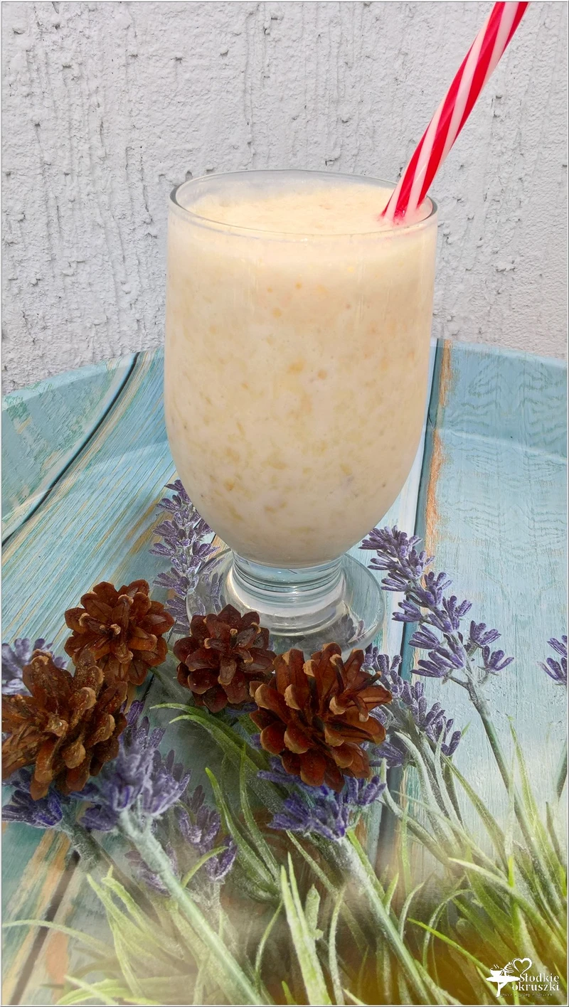 Zdrowy shake bananowy (z olejem kokosowym)