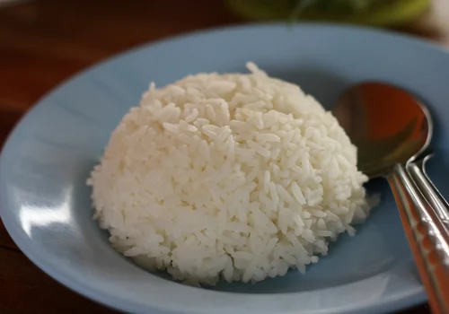 Gotujesz ryż w ten sposób? Lepiej przestań - To prosta droga do podtruwania siebie i rodziny
