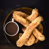 Churros z sosem czekoladowym
