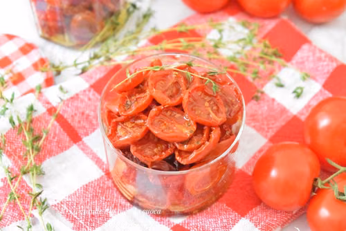 Pieczone pomidory confit