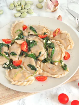 Pierogi z bobem